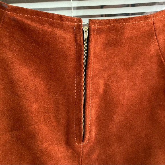 1970s Fringe Leather Skirt 🤎 - Picture 3 of 6